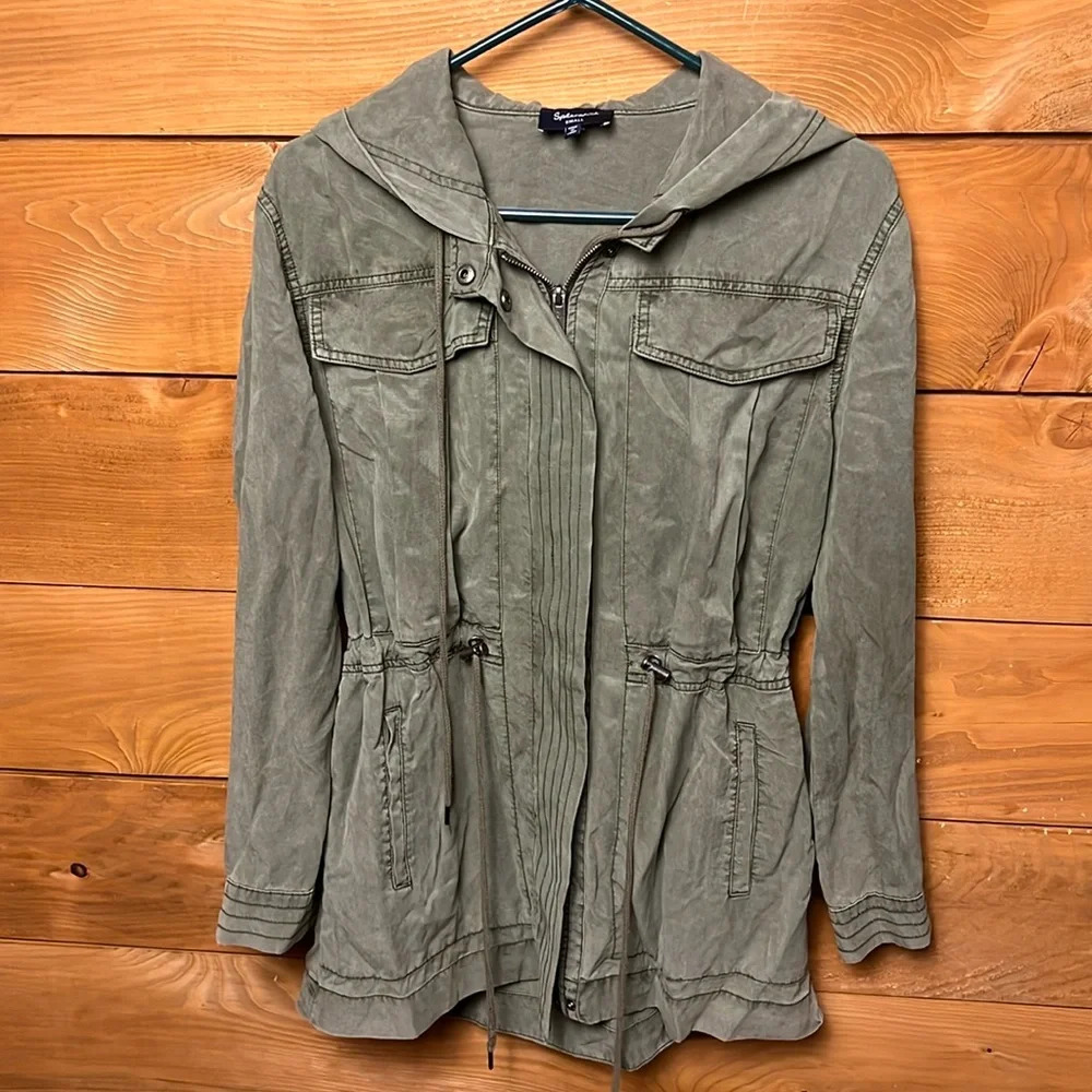Splendidโ Womenโs Green Drawstring Waist Hooded Jacket Small pockets 100% Tencel